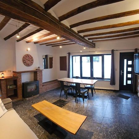 Gite Citadin De L'Entreville Lobbes Extérieur photo